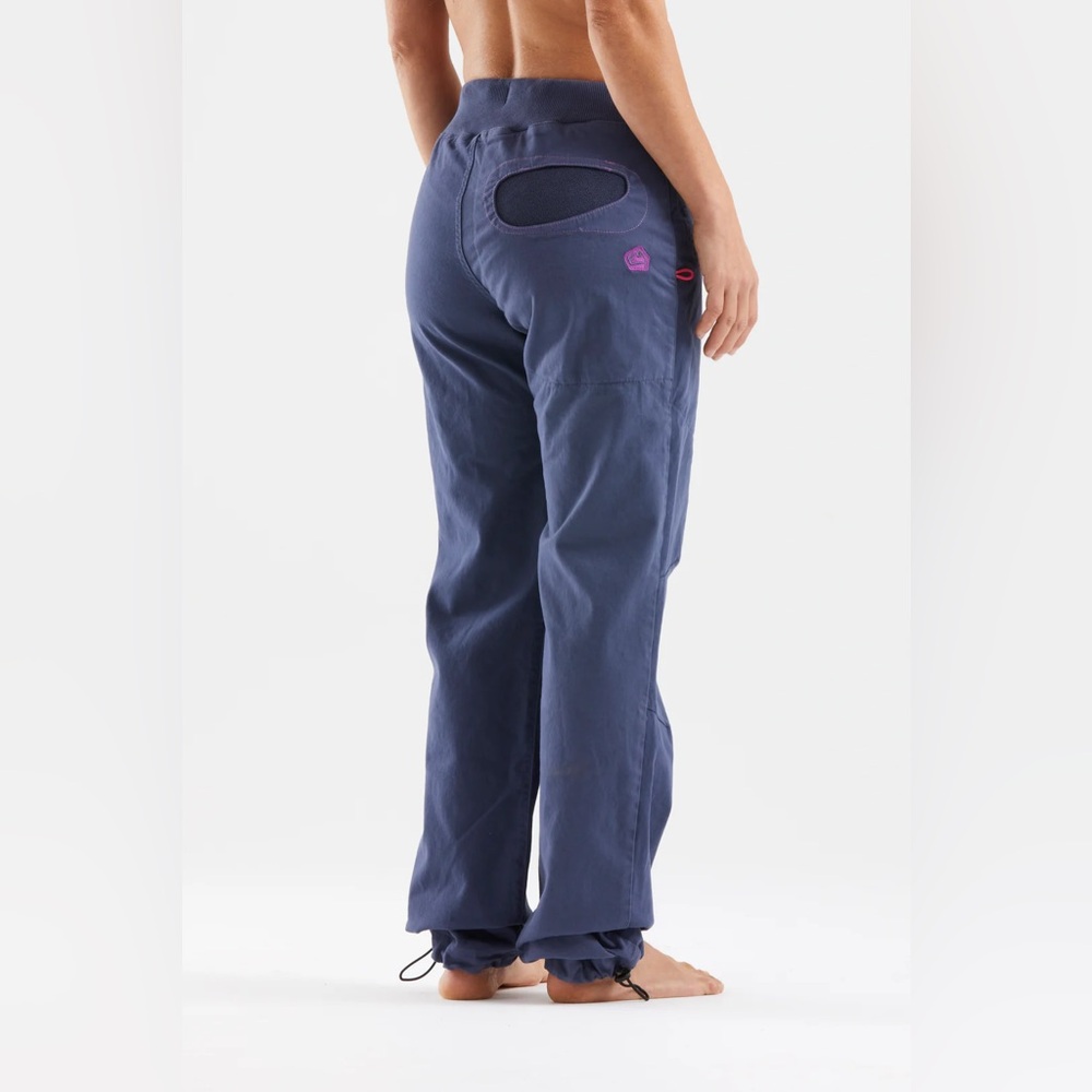 New with Tags E9 Onda Slim Size Medium